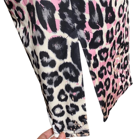 NWT Boohoo Tall Kaya Pastal Animal Cupped Dress Sz 4 Bodycon Cheetah Print - Picture 7 of 10